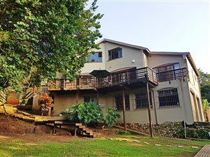 3 Bed House in Palm Beach