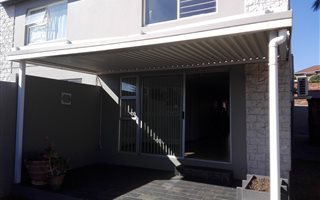 2 Bedroom Townhouse in Kensington