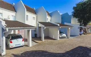 2 Bedroom Duplex in Umhlanga Rocks