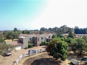 5 Bed House in Nortons Home Estate
