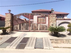 3 Bed House in Cosmo City
