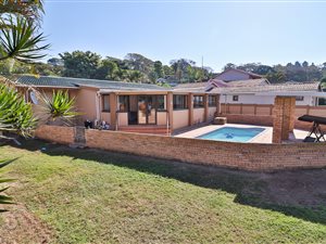 4 Bed House in Highland Hills