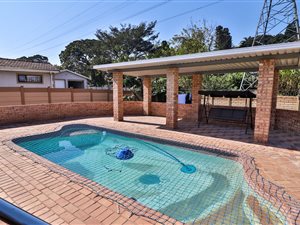 4 Bed House in Highland Hills
