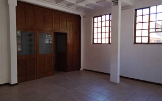 157 m² Commercial space in Westdene