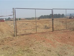 1 ha Land available in Blue Saddle Ranches