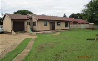 3 Bedroom House in Struisbult
