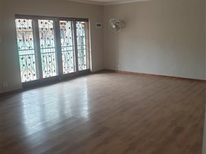 114 m² Office Space in Lydenburg