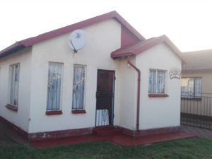 2 Bed House in Mfundo Park