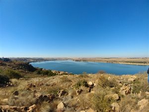 1700 m² Land available in Aqua Vista