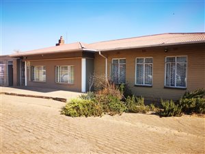 3 Bed House in Vanderbijlpark CW5