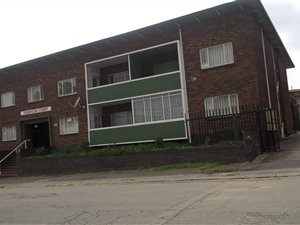 100 m² Commercial space in Rosettenville