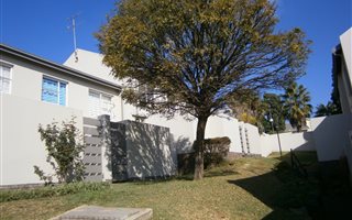 3 Bedroom Townhouse in Bedford Gardens