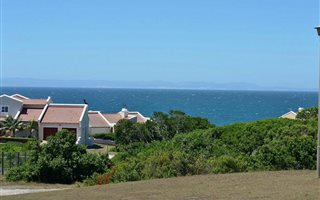 600 m² Land available in St Francis Bay
