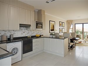 1 Bed Apartment in Hazeldean (Silverlakes Surroundings)