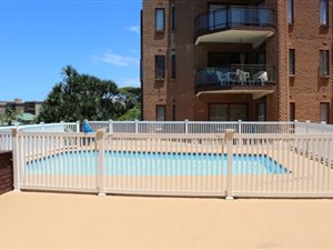 2 Bed Apartment in Uvongo