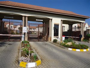 1 Bed Apartment in Esther Park