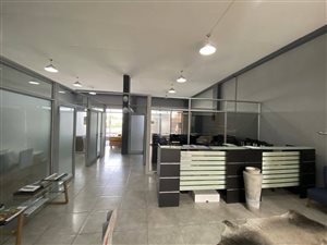 128 m² Commercial space in Ballito Commercial District