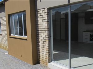 2 Bed House in Hansmoeskraal