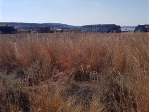 814 m² Land available in Bronkhorstbaai