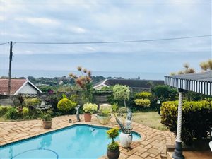 4 Bed House in Uvongo