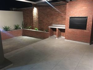 2 Bed Apartment in Cresta