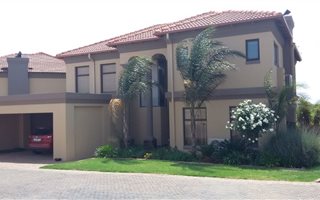 4 Bedroom Cluster in Vaal Marina