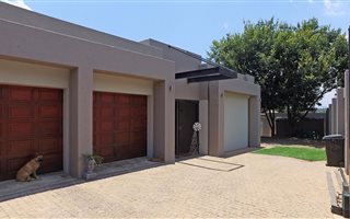 5 Bedroom House in Fairland