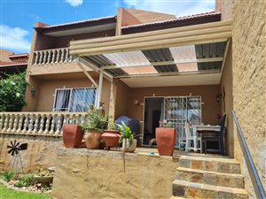 3 Bed Townhouse in Hennopspark