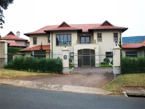 5 Bed House in Montrose