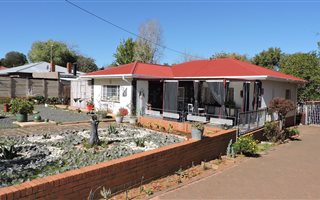 4 Bedroom House in Westdene