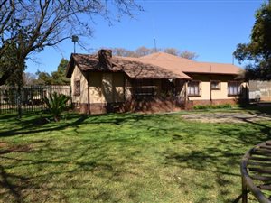 2 ha Smallholding in Andeon AH