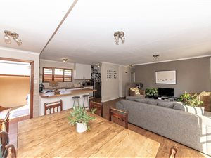 2 Bed Townhouse in Bromhof