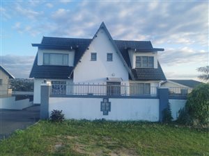 3 Bed House in Burlington Heights