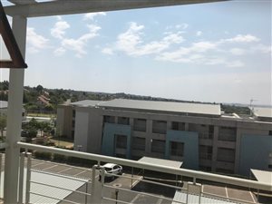 2 Bed Apartment in Paulshof