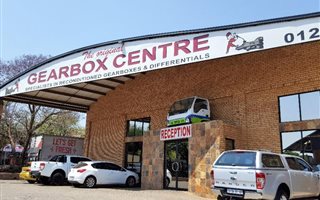 1300 m² Commercial space in Zwartkop