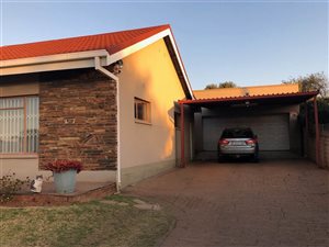 3 Bed House in Edleen