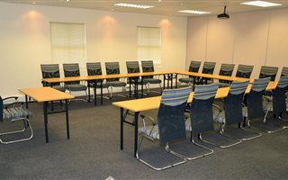 65 m² Office Space in Highveld