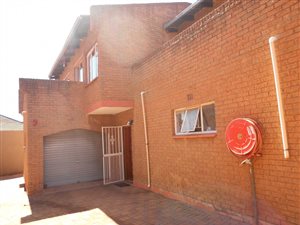 3 Bed Townhouse in Forest Hill