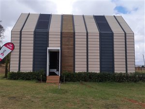 4 Bed House in Nooitgedacht