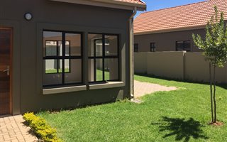 3 Bedroom Cluster in Lakefield