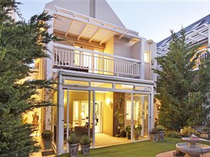 2 Bed House in Steenberg