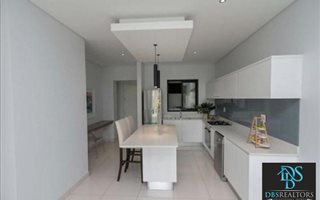 2 Bedroom Apartment in Hyde Park