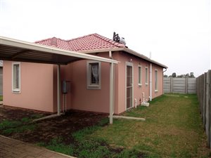 3 Bed House in Thokoza