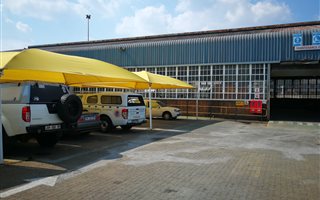 1100 m² Industrial space in Alrode