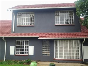 7 Bed House in Bardene