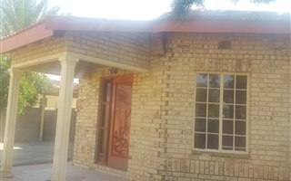 5 Bedroom House in Acaciaville