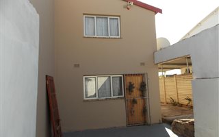 2 Bedroom House in Montford