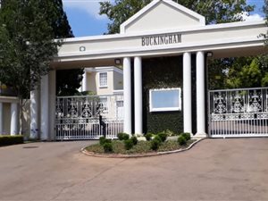 2 Bed Townhouse in Sterrewag
