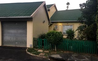 2 Bedroom Simplex in Somerset Park