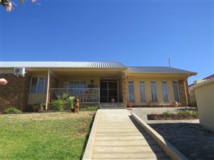3 Bed House in Laingsburg